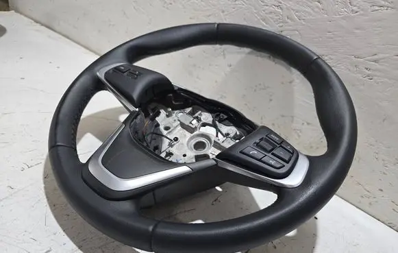BMW X1 F48 F49 Steering wheel 6860282 5J11055 5034170