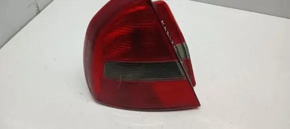 Mitsubishi Carisma Rear/tail lights 151085