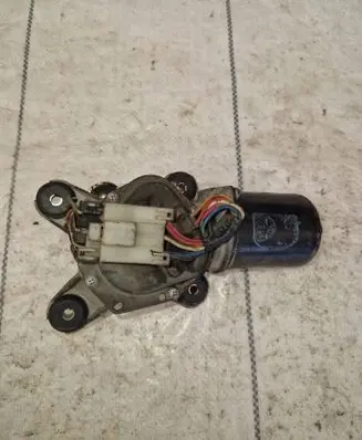 Nissan Patrol Y60 Wiper motor