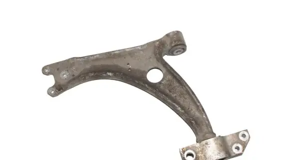Volkswagen Tiguan Front lower control arm/wishbone