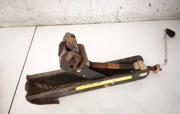 Skoda Octavia Mk3 (5E) Lift Jack 3C0011031B