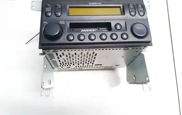 Radio/CD/DVD/GPS head unit