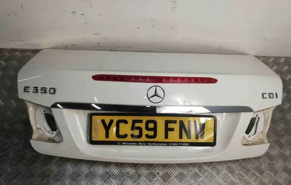 Mercedes-Benz E C207 W207 Tailgate/trunk/boot lid