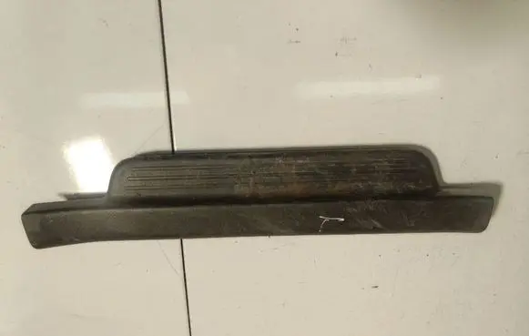 Toyota Yaris Rear sill trim cover 679140D020