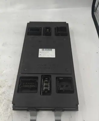 Mercedes-Benz ML W164 Fuse box set A1645407562 A1645455732 A1644422200