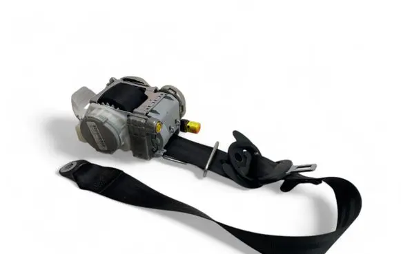 Audi Q7 4M Front seatbelt 4M0857705B