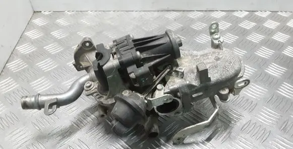 Volvo V40 EGR valve cooler 9802194080