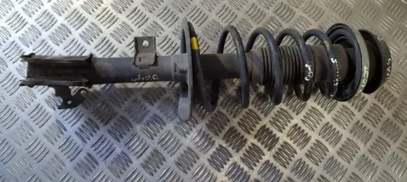 Suzuki Swift I Front coil spring