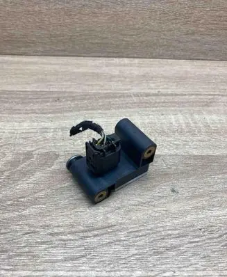 BMW 3 E90 E91 Airbag deployment crash/impact sensor 6911003
