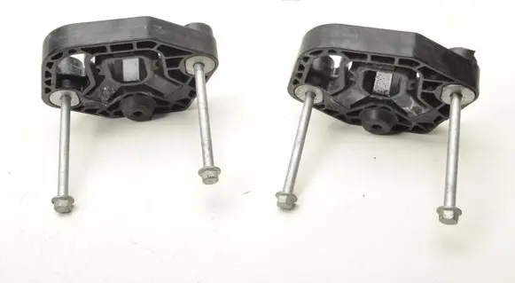 Volvo XC60 Radiator mount bracket 31439575