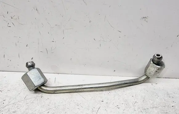 Hyundai ix35 Fuel injector supply line/pipe 314112F300