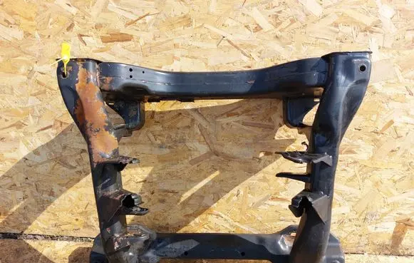 Jeep Grand Cherokee (WK) Front subframe