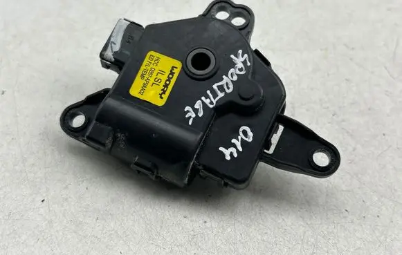 KIA Sportage Air flap motor/actuator D267AP9AA02