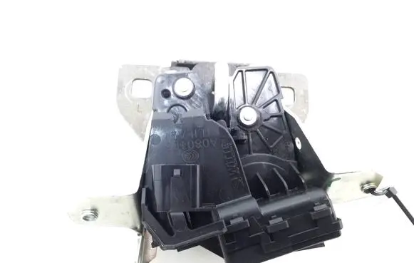 Mercedes-Benz C W205 Loading door lock A0997400300