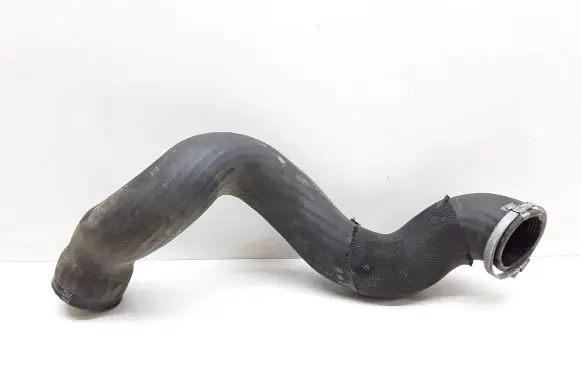 Volvo V70 Intercooler hose/pipe 30792545