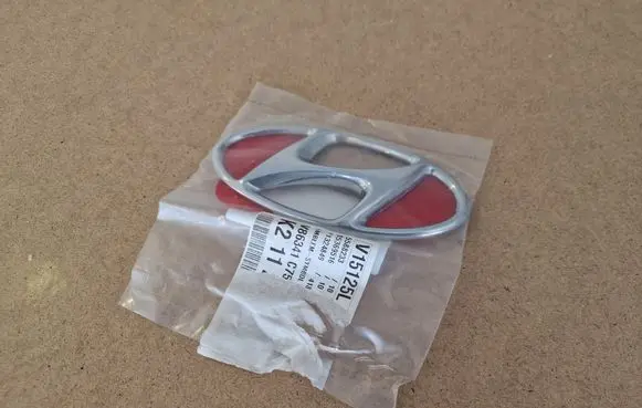 Hyundai Tucson IV NX4 Manufacturers badge/model letters 86341C7500