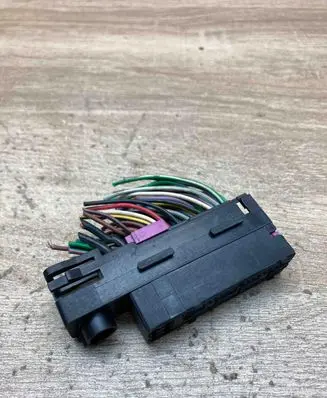 Volvo V70 Plug wire 1928403412