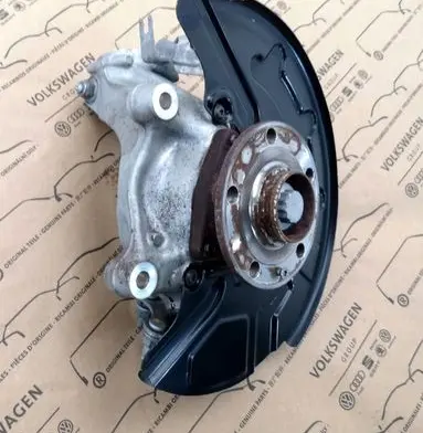 Front wheel hub spindle knuckle