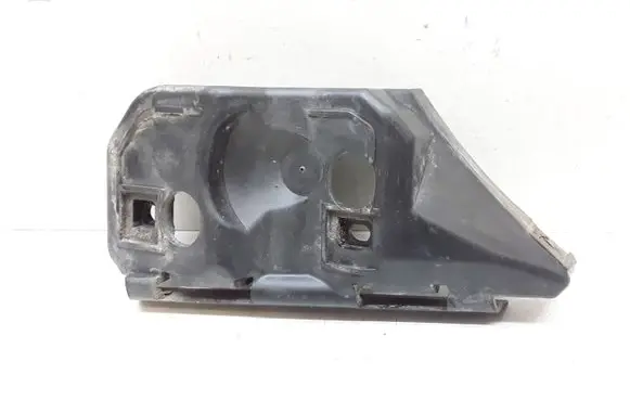 Volvo V50 Front bumper mounting bracket 30655874