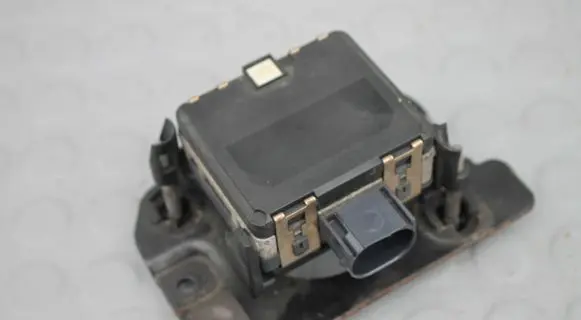 Suzuki Vitara (LY) Distronic sensor radar 54P04