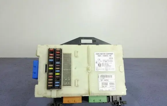 Ford S-MAX Fuse box set 7G9T-14A073-DC