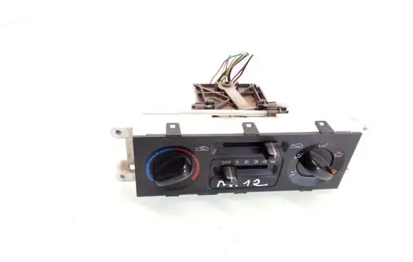Subaru Forester SF Climate control unit