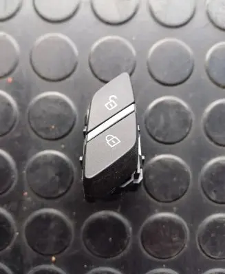 BMW X5 F15 Central locking switch button 9350441 20315810