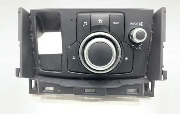 Mazda 3 II Radio/CD/DVD/GPS head unit GMJ6-66-CM0