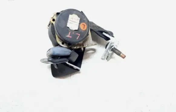 Ford Fusion Rear seatbelt 600579100