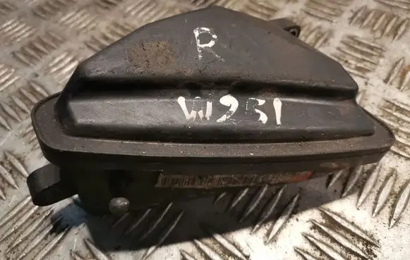 Mercedes-Benz R W251 Intake resonator 6421400087
