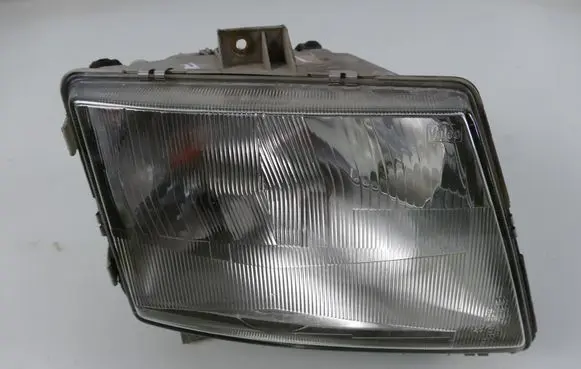 Mercedes-Benz Vito Viano W638 Headlight/headlamp 6388200761