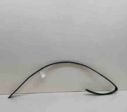 Porsche Cayman 987 Front door glass trim molding 98753748100