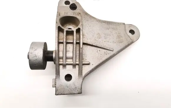 BMW 5 F10 F11 Engine mounting bracket 22116775911