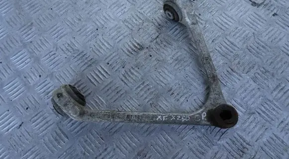 Jaguar XF X250 Front upper control arm/wishbone 