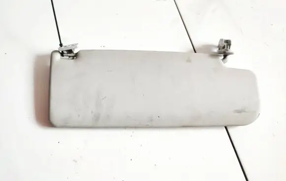 Volkswagen Polo IV 9N3 Sun visor
