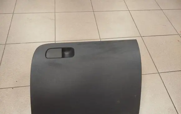 Skoda Octavia Mk3 (5E) Glove box 5E1857121A