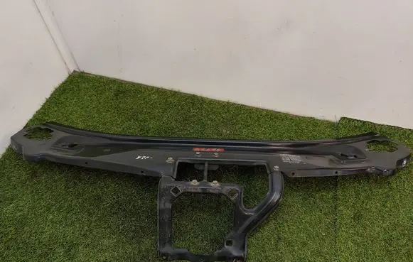 Mercedes-Benz S W221 Top upper radiator support slam panel 