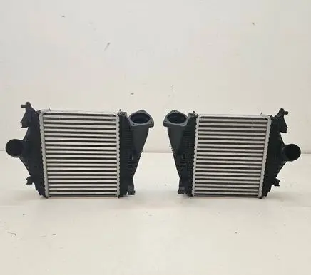 Audi RS Q8 Intercooler radiator 4M0145803BT 4M0145804BT