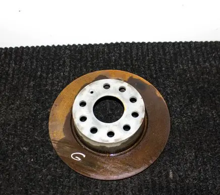 Volkswagen Jetta VII Rear brake disc
