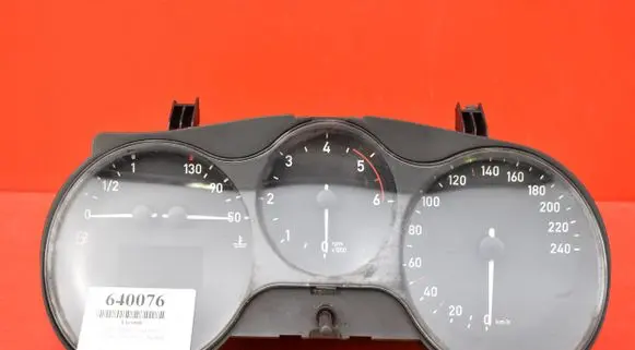 Seat Altea XL Speedometer (instrument cluster) 110080280003