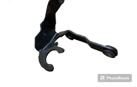 Ford S-MAX Gear shift cable bracket 7G9R7474KB
