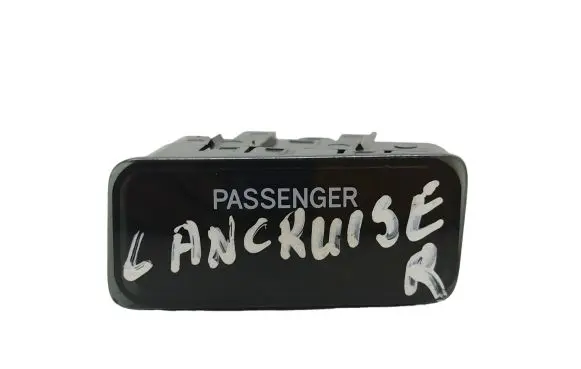 Passenger airbag on/off switch