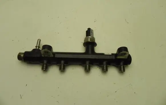 Toyota Proace Fuel distributor 9674300080