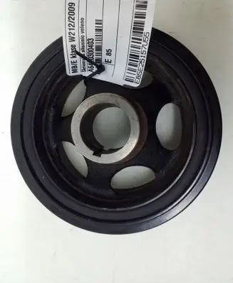 Mercedes-Benz E W212 Crankshaft pulley A6420300403