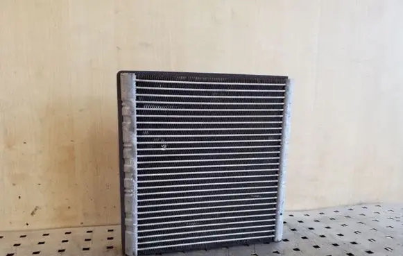Air conditioning (A/C) radiator (interior)