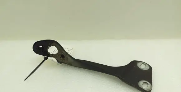 Land Rover Discovery 4 - LR4 Front bumper mounting bracket 29620