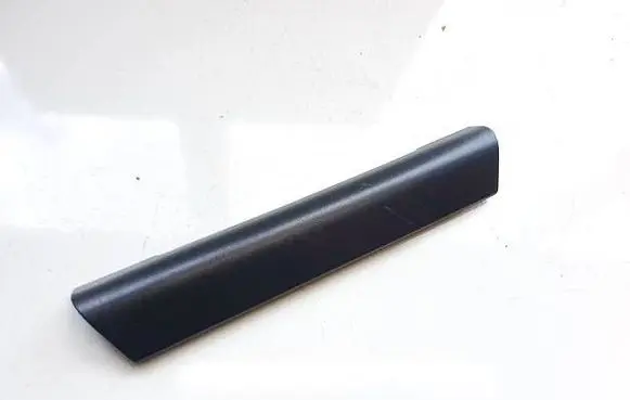 Opel Zafira B Other front door trim element 13121853