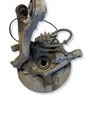 Volvo V70 Front wheel hub spindle knuckle 9461944