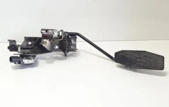 Mazda 323 Accelerator throttle pedal