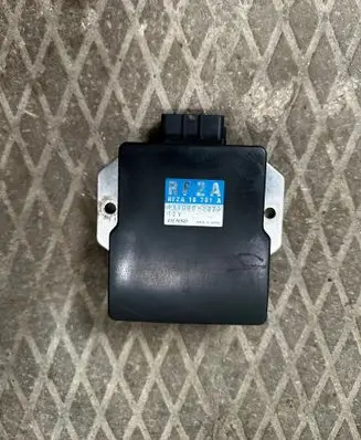Mazda 626 Fuel injection control unit/module RF2A RF2A18701A 1310001022